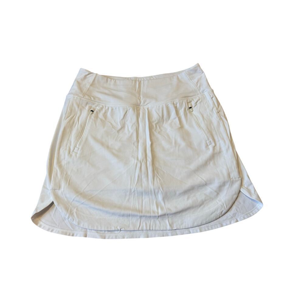ATHLETA Skirt/skort size Large; White, Lightweight & quick dry, Longer styling